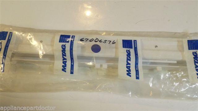 MAYTAG AMANA JENN AIR REFRIGERATOR 67006576 Rail, right basket NEW IN BAG MAYTAG AMANA JENN AIR REFRIGERATOR 67006576 Rail, right basket NEW IN BAG